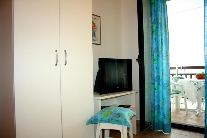 Apartments Mandic Tučepi Værelse billede