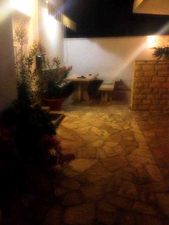 Apartments Mandic Tučepi Eksteriør billede